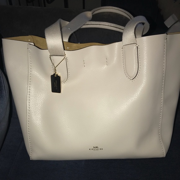 Off white Coach Tote - Picture 1 of 4
